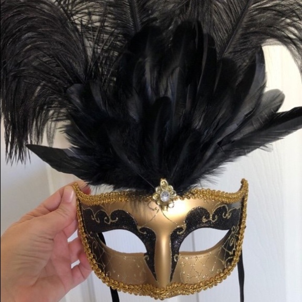 Masquerade mask